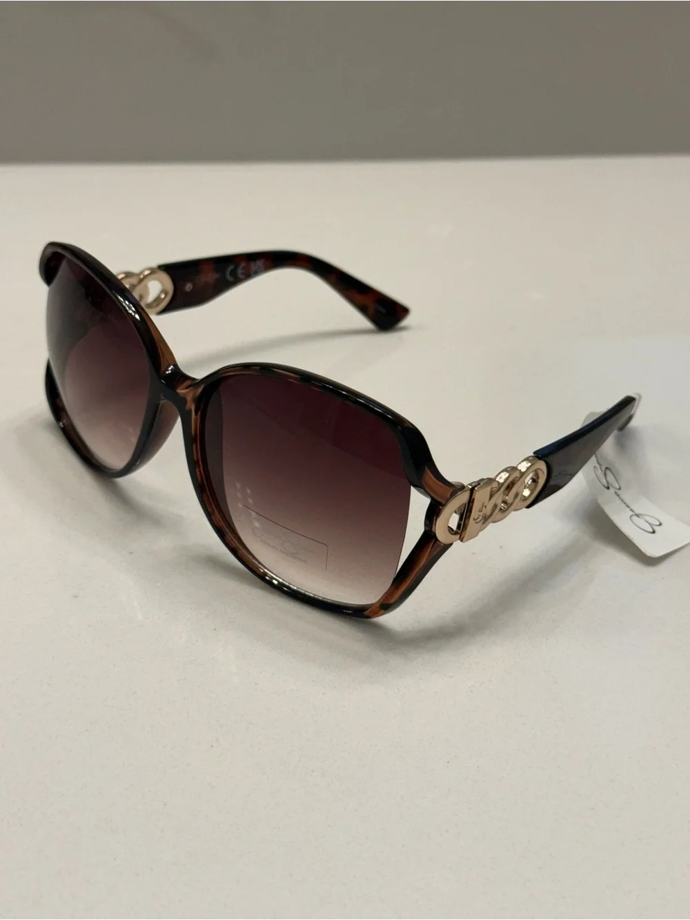 Jessica Simpson Tortoiseshell Sunglasses with Gold Chain-Link Accent NWT